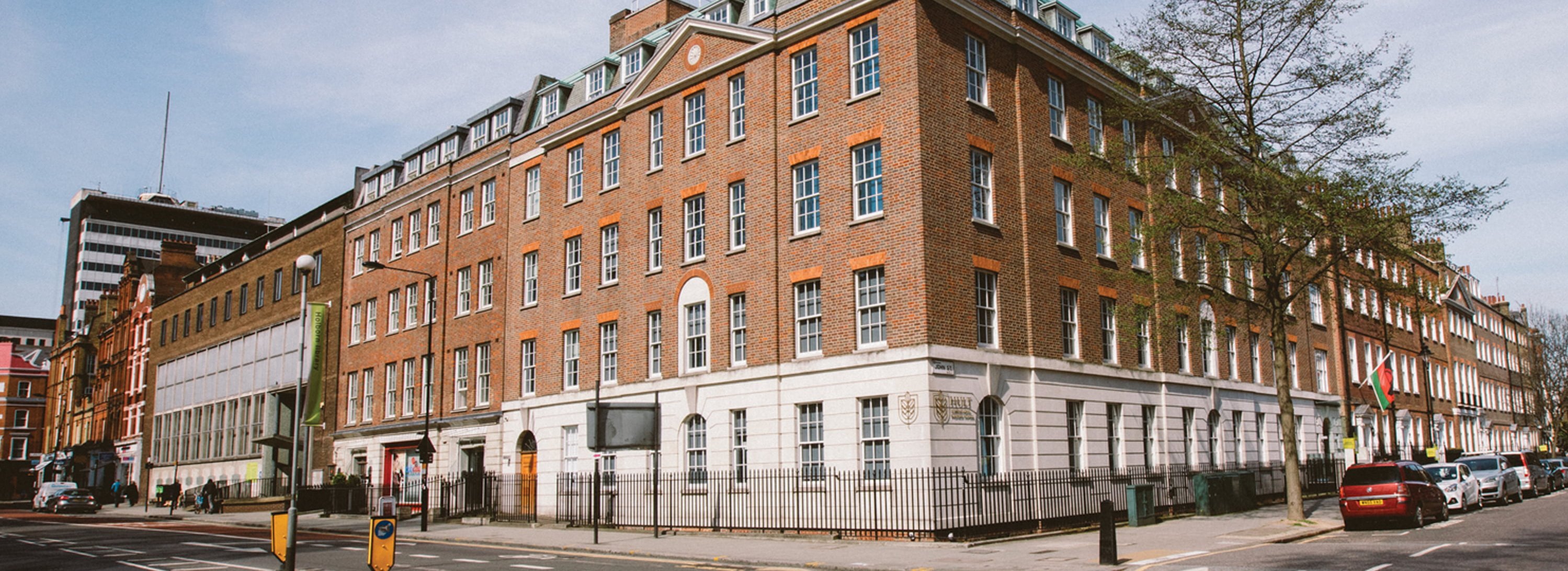 Hult International Business School - Sve što treba da znate o studijama, školarinama i upisu